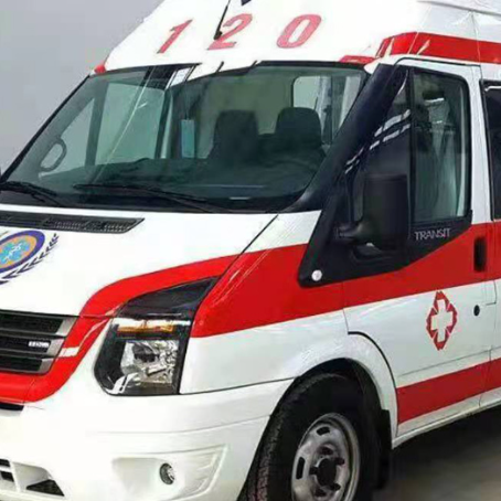 陇川非急救护送病人转院租赁救护车的优缺点对比